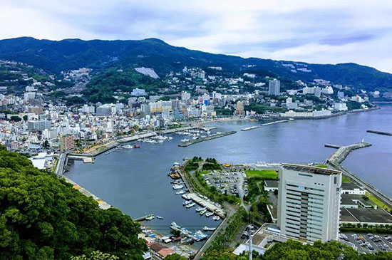 配图 走入戏中景,化作戏中人,跟着电影去旅行...