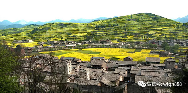 配图 中国深山有一奇特民族,恪守使命300多年,至今还穿着明朝汉人服饰