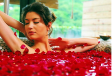 别以为就现代人会洗澡，其实古人洗澡比现代人讲究多了-知道了吗？