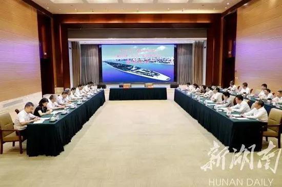 教育部与湖南签署协议共推“双一流”建设
