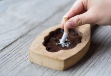 60岁后戒烟也能延寿，但越早越好-知道了吗？