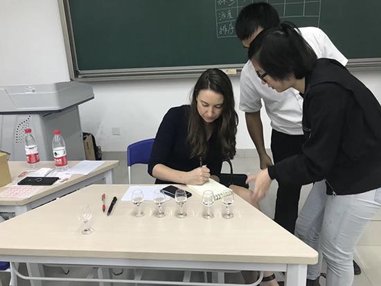 白酒学院受关注背后:专业人才青黄不接促兴起
