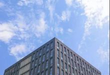 大学生拍摄校园风景图 秋高气爽好风光(图)-知道了吗？